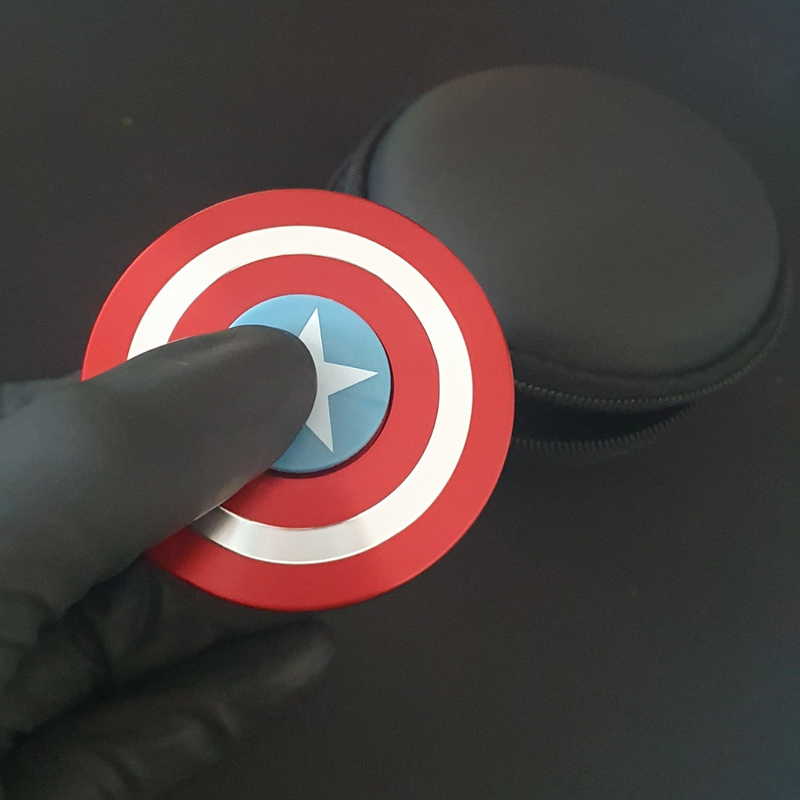 Spinner Escudo Capitão América em Miniatura - [Alumínio Similar ao Vibranium]